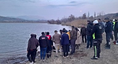19 yaşındaki Zeynep, gölde cansız halde ölü bulundu