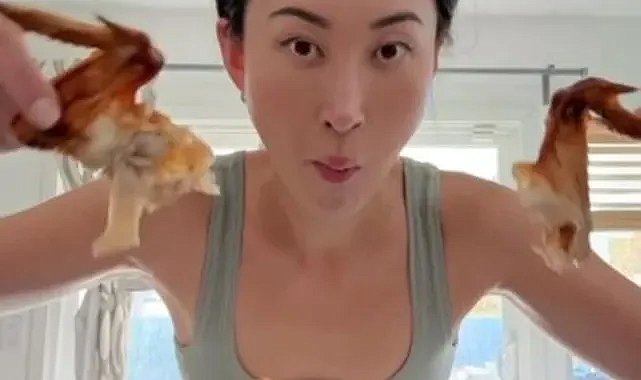 6 yıl boyunca karbonhidrat tüketmeyen kadının inanılmaz değişimi!