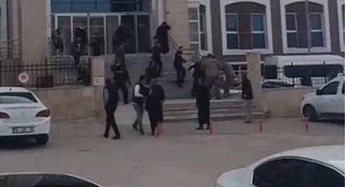 Adliye önü savaş alanına döndü! 16 yaralı, 15 gözaltı