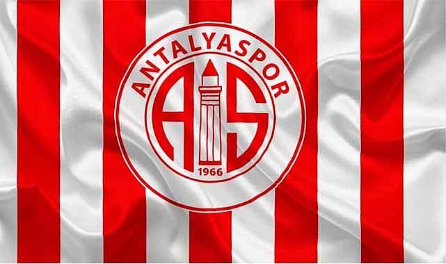 Antalyaspor Bülent Uygun ve Emre Belözoğlu ile görüşmelere başladı