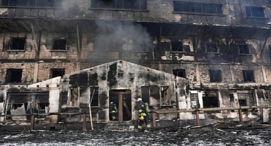 Bolu Belediyesinden yanan otele "yangın yeterlilik belgesi"