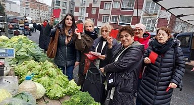 CHP'li kadınlardan iktidara Samsun'da kırmızı kart