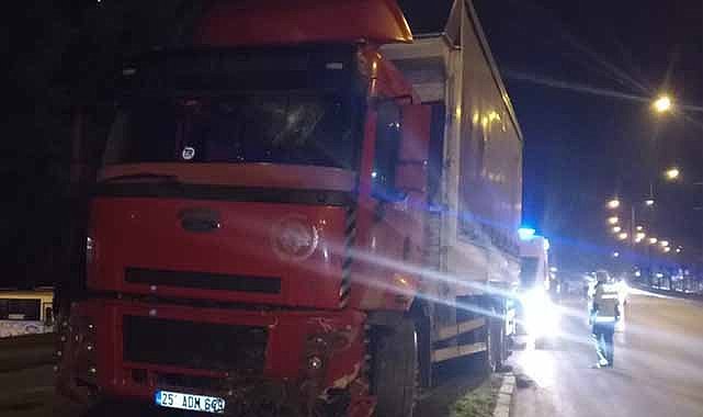 Direksiyon başında rahatsızlanan kamyon sürücüsü hayatını kaybetti