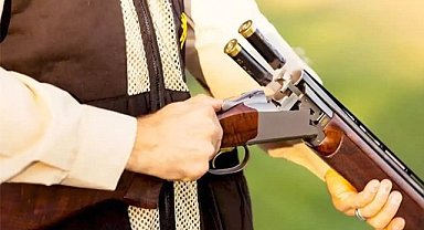 Domuz avına çıktı! Arkadaşını öldürdü