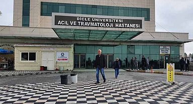 Fatma öğretmen ikizlerini kucağına alamadı