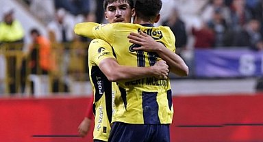 Fenerbahçe Ziraat Türkiye Kupası maçında Kasımpaşa'yı 3-0 mağlup etti