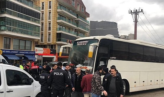 Galatasaray-Göztepe taraftarından bıçaklı kavga! 50 gözaltı