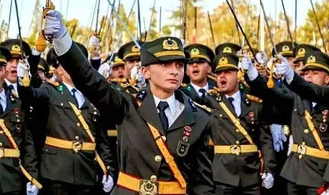 İhraç edilen teğmenlerden ilk açıklama geldi! "Vatan sağolsun"