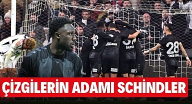 Kingsley Schindler Beşiktaş maçında iki topu çizgiden çıkardı
