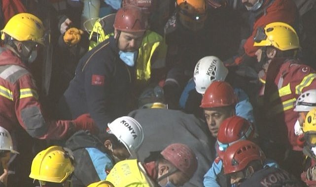 Konya’dan acı haber! Çöken binada 2 kişinin cansız bedenine ulaşıldı