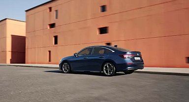 Makyajlı yeni Honda Civic'ler Türkiye'de satışta: Şık tasarım yüksek performans! İşte fiyatı