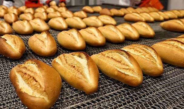 O ilde ekmeğe yüzde 25 zam geldi