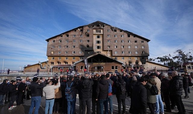 Otel faciasında hayatını kaybedenler unutulmadı