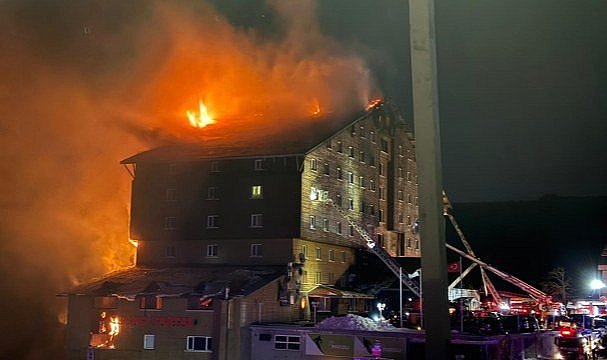 Otel yangınında gözaltı sayısı 12'ye yükseldi