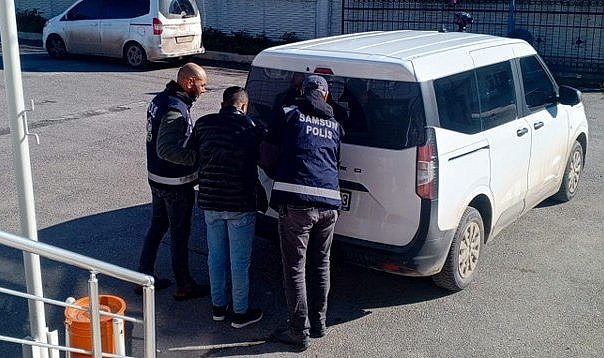 Samsun Bafra'da erotik filmleri kopyalamak’ ve ‘şantaj’ suçlarından aranan kişi yakalandı