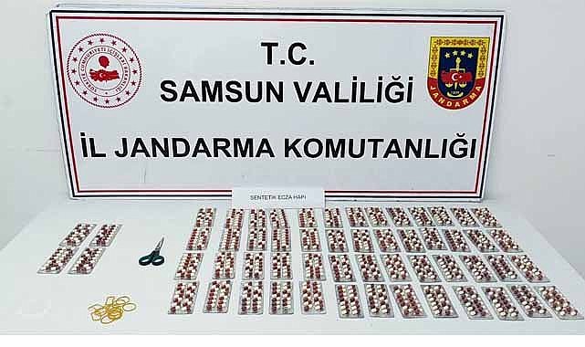 Samsun Canik'te uyuşturucu operasyonu! 2 kişi 784 adet uyuşturucu hapla yakalandı
