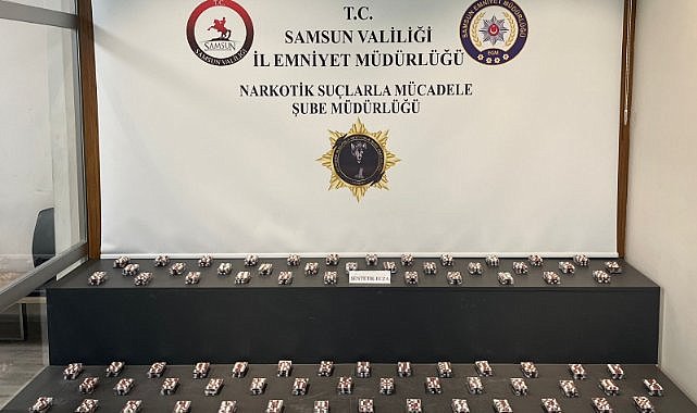 Samsun’da torbacılara büyük operasyon: 4 bin 928 ecza hapı ele geçirildi