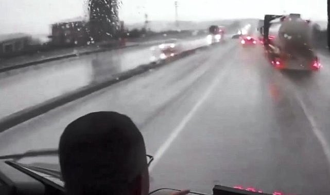 Samsun'da trafiği tehlikeye sokan çekiciye ceza