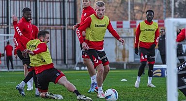 Samsunspor Trabzonspor maçı için hız kesmiyor