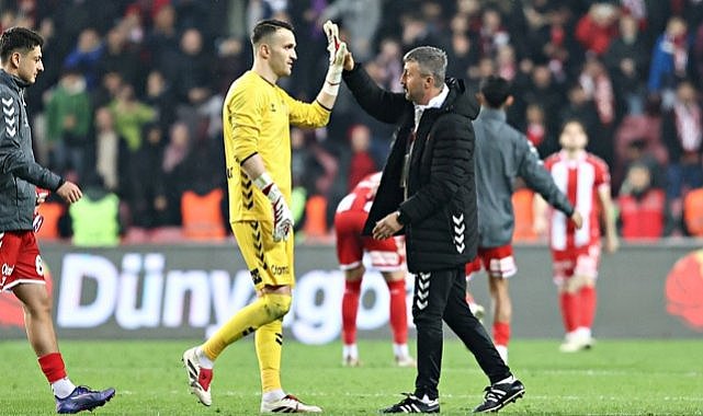 Süper Lig'in en iyi kurtarış yüzdesine sahip ikinci kaleci Okan Kocuk