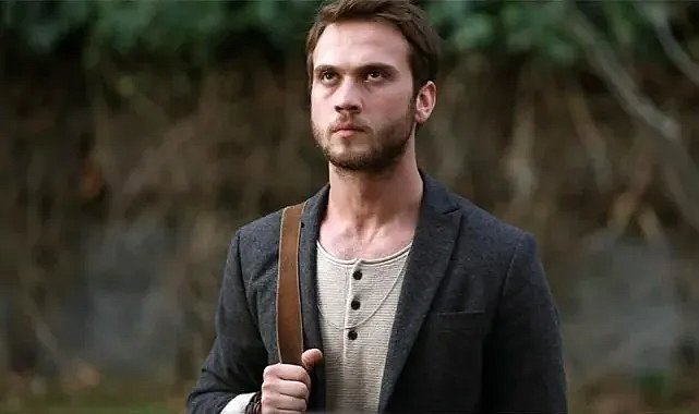 Ünlü oyuncu Aras Bulut İynemli’nin acı günü: En yakını hayatını kaybetti!