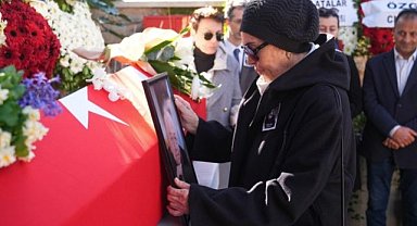 Yazar Selim İleri son yolculuğuna uğurlandı