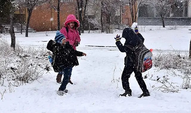 10 Şubat Pazartesi Samsun Ayvacık’ta okullar tatil mi?