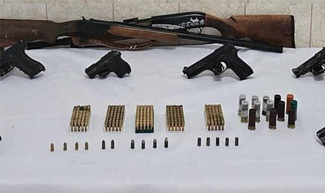 29 ilde operasyon! Kargo ile silah kaçakçılığı yaparken yakalandılar!