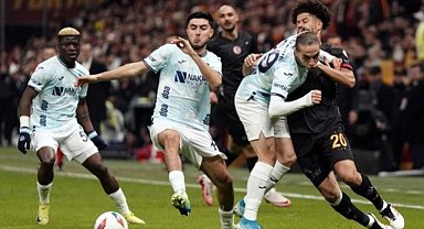 Adana Demirspor Galatasaray maçında sahadan çekildi