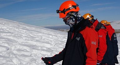 AFAD ‘yaşam sinyal cihazı'nı test etti