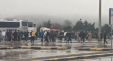 Ankaragücü'nün taraftar gruplarından satırlı sopalı kavga!1'i ağır 7 yaralı