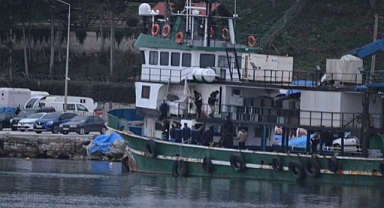 Balıkçı teknesinde şok ölüm! Canına kıydı