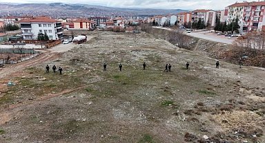 Bir haftadır aranıyordu!  70 yaşındaki Aydemir Şatay'ın cesedi boş arazide bulundu