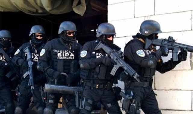 Bosna Hersek'te 31 çocuk alıkonuldu, 3 kişi gözaltına alındı