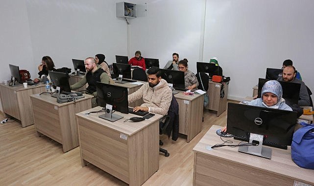 CAMEK Kursiyerlerinden ihtiyaç sahiplerine destek