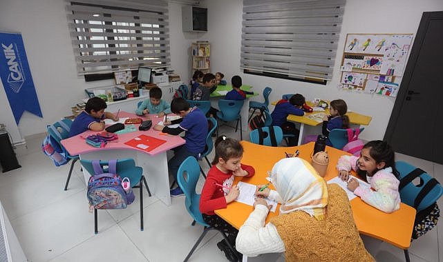 Canik'te 1648 öğrenci kitapla buluştu 