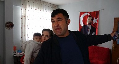 Cinnet geçiren kiracı bebeği, eşi ve kendisi ile birlikte evi yakmaya kalktı