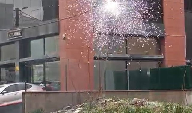 Elektrik kabloları alev aldı