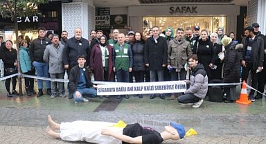 Görenler hayrete düştü! Cansız manken kalp krizi geçirdi