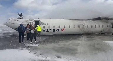 İniş yapan yolcu uçağında korku dolu anlar! Ters dönen uçakta yaralılar var
