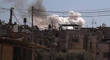 İsrail, Batı Şeria'da binaları bombaladı