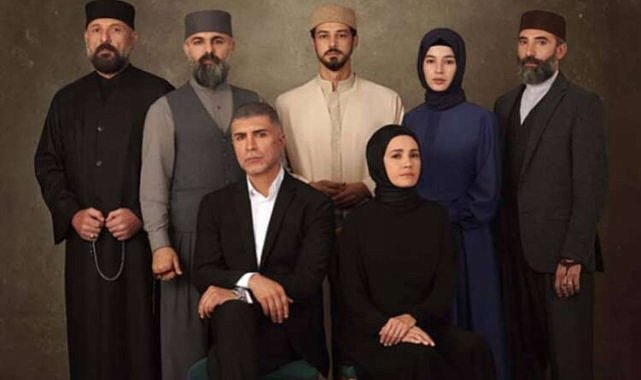 Kızıl Goncalar dizisinde ayrılık sonrası yeni isim katılıyor!