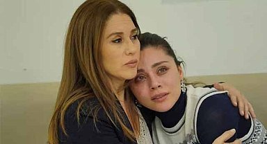 Kızılcık Şerbeti'nde olay sahne! Bebek küvette unutuldu! Kullanıcılar tepki gösterdi...