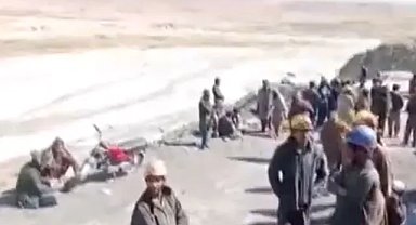 Madencilere bombalı saldırı: 11 kişi hayatını kaybetti, 6 kişi yaralandı!