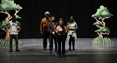 "Masal Şatosu" Müzikali 10 Yıl Sonra Yeniden Sahneye Çıkıyor