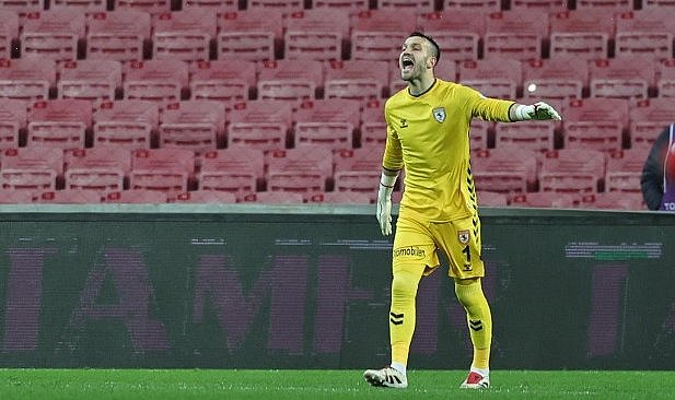 Okan Kocuk Süper Lig'de en fazla kurtarış yapan kaleciler arasında