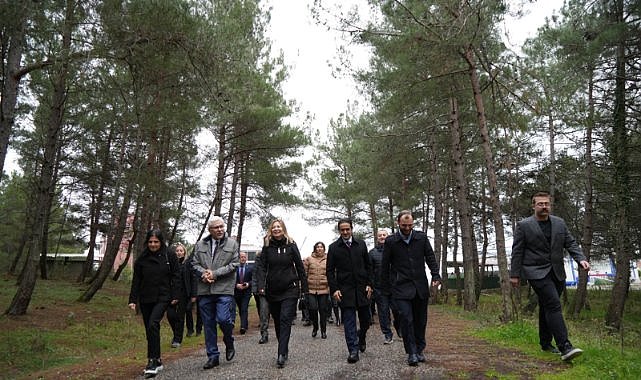 OMÜ'den sigara ile mücadelede yürüyüş: Polikliniklere ilgi azalıyor