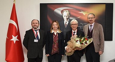 OMÜ Tıp Fakültesi Dekanlığında görev değişimi