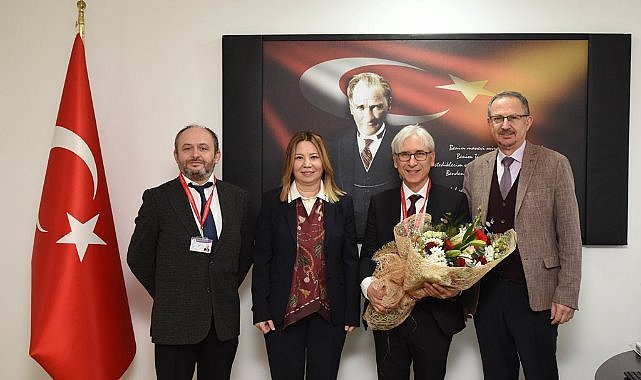 OMÜ Tıp Fakültesi Dekanlığında görev değişimi