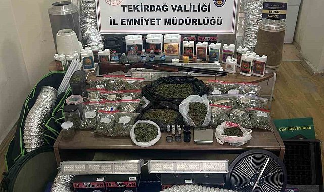 Polis elini nereye atsa uyuşturucu bulundu